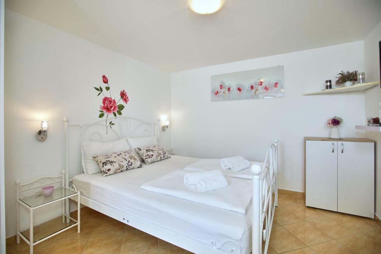 Studio Kristic, Cozy Studio With A Terrace Dubrovnik Kültér fotó